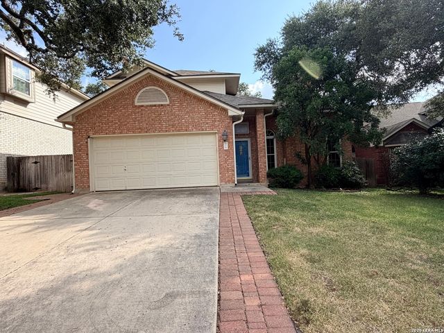 215 WHISPER WOOD LN, San Antonio, TX 78216