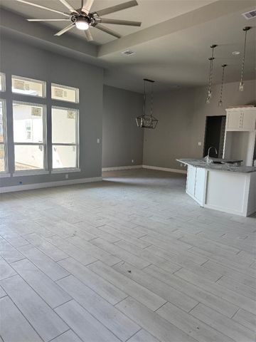 1469 Dragonstone Ct, Corpus Christi, TX 78415