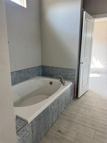 1469 Dragonstone Ct, Corpus Christi, TX 78415