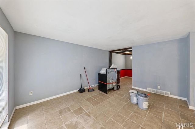 39 Potomac Drive, Fairview Heights, IL 62208
