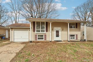 39 Potomac Drive, Fairview Heights, IL 62208