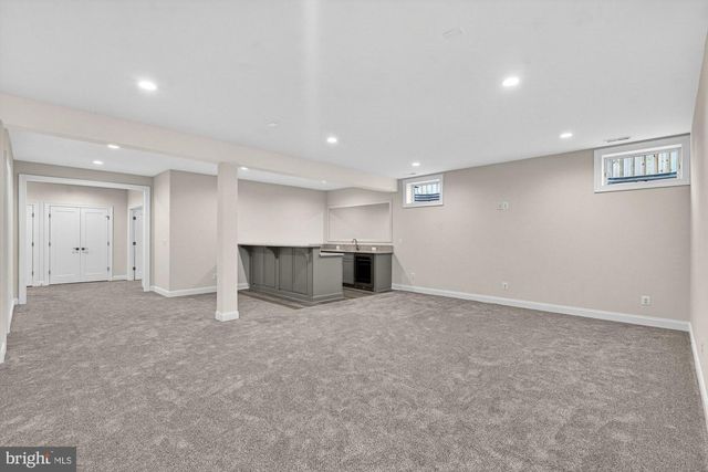 606 MEADOW LN SW, Vienna, VA 22180