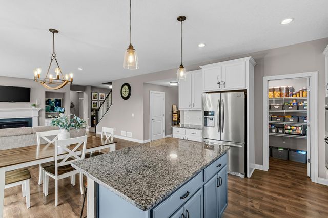 14187 Oneka Parkway N, Hugo, MN 55038