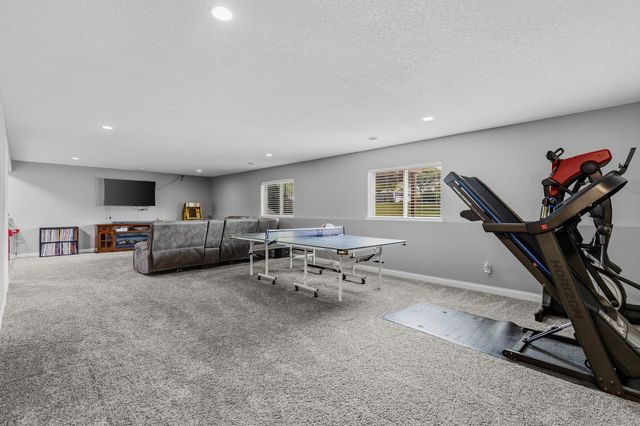 14187 Oneka Parkway N, Hugo, MN 55038
