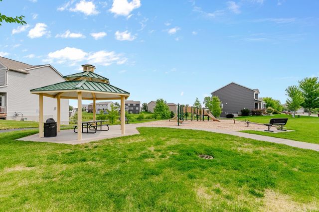 14187 Oneka Parkway N, Hugo, MN 55038