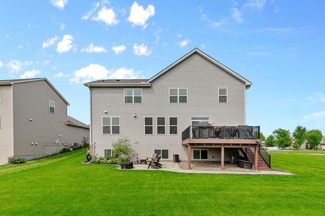 14187 Oneka Parkway N, Hugo, MN 55038