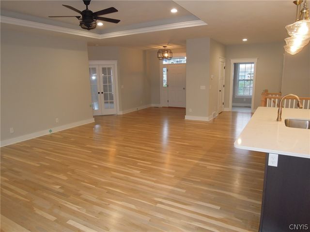 8541 Angus Path, Cicero, NY 13039