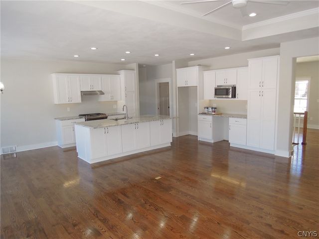 8541 Angus Path, Cicero, NY 13039