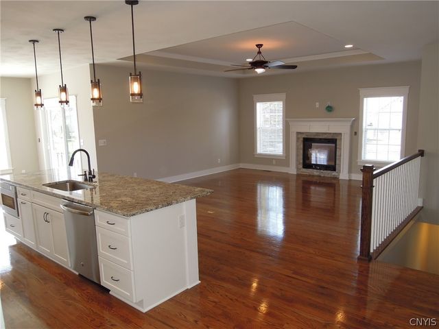 8541 Angus Path, Cicero, NY 13039