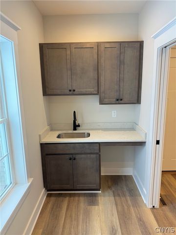 8541 Angus Path, Cicero, NY 13039