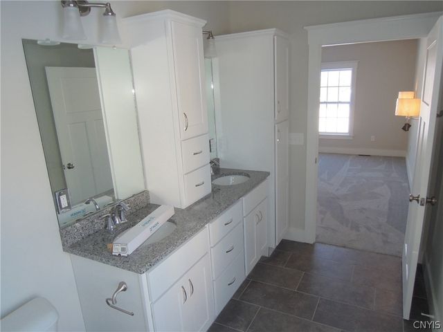 8541 Angus Path, Cicero, NY 13039