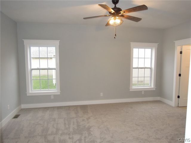 8541 Angus Path, Cicero, NY 13039