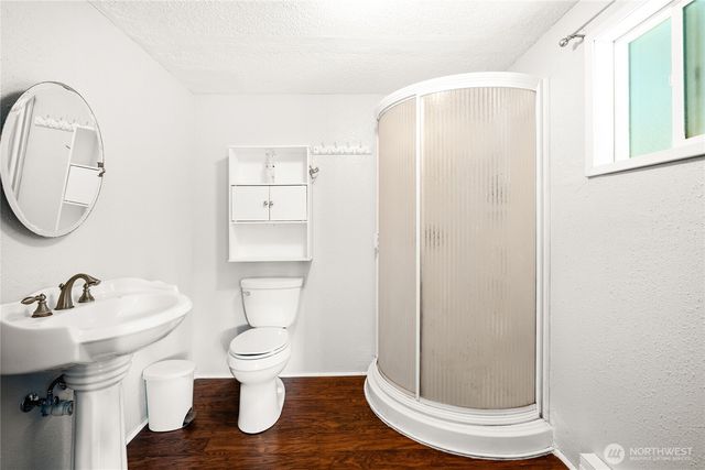 504 S 6th Street, Mccleary, WA 98557