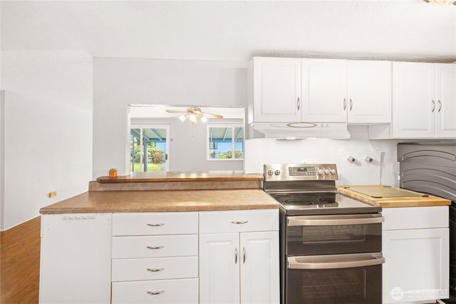 504 S 6th Street, Mccleary, WA 98557