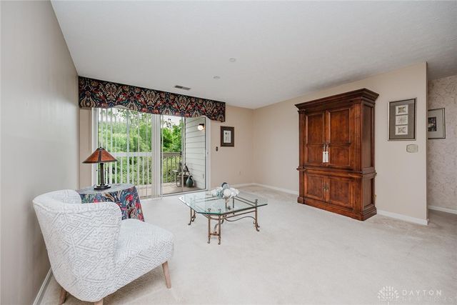 7636 Shawnee Lane 206, West Chester, OH 45069