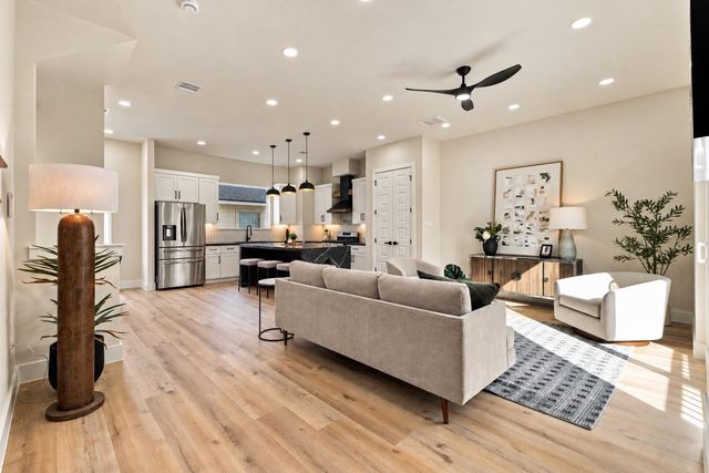 4717 Branch Street, Houston, TX 77021