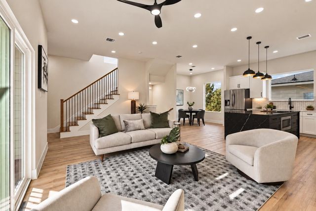 4717 Branch Street, Houston, TX 77021