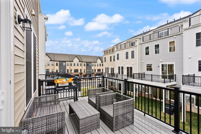 23062 COPPER TREE TER, Ashburn, VA 20148