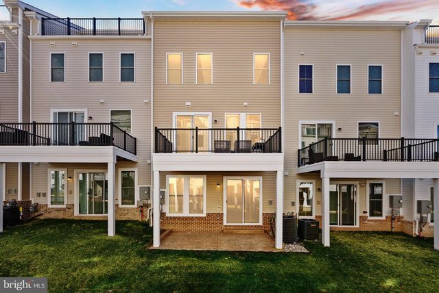 23062 COPPER TREE TER, Ashburn, VA 20148