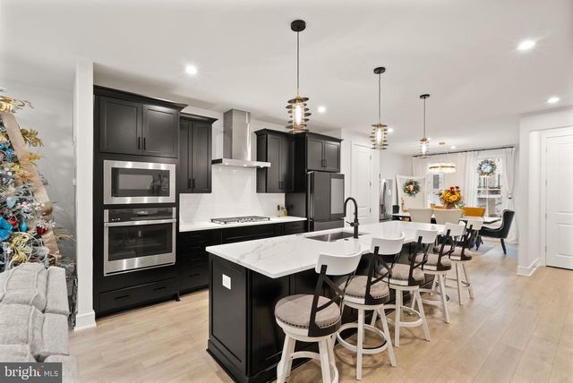 23062 COPPER TREE TER, Ashburn, VA 20148