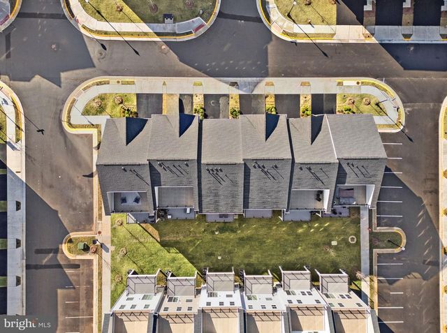 23062 COPPER TREE TER, Ashburn, VA 20148