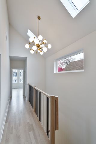 5357 N Melvina Avenue, Chicago, IL 60630