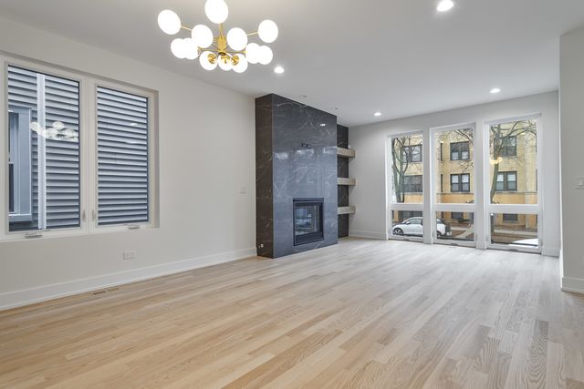 5357 N Melvina Avenue, Chicago, IL 60630