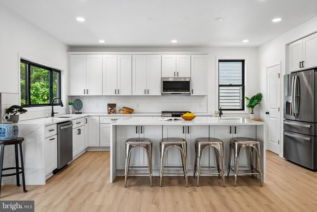 3108 ADAMS ST NE, Washington, DC 20018