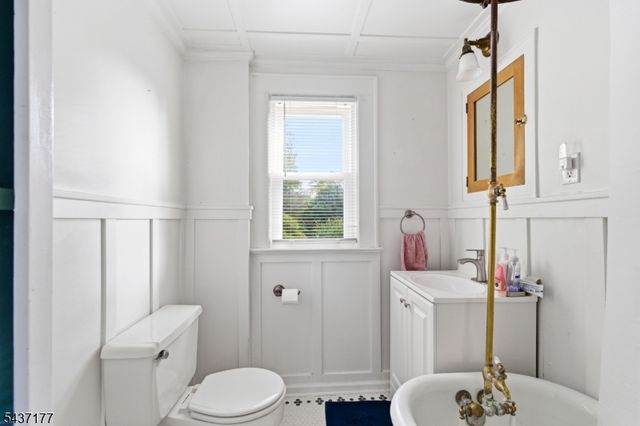 68 Westover Ave, West Caldwell Twp., NJ 07006
