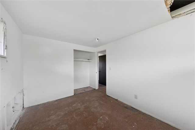 6051 Longford Road, Huber Heights, OH 45424