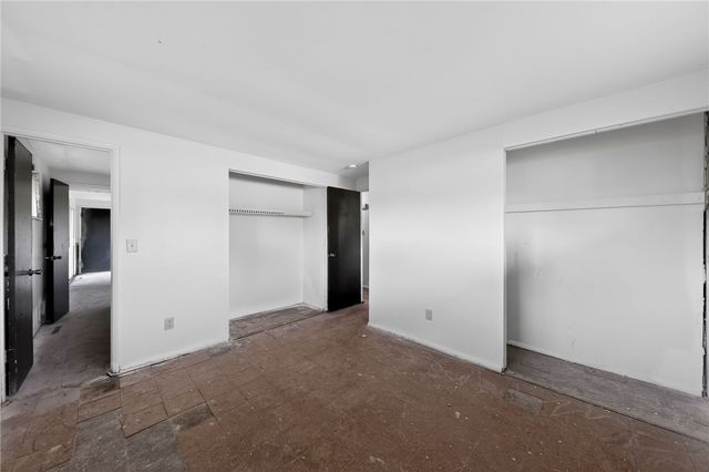 6051 Longford Road, Huber Heights, OH 45424