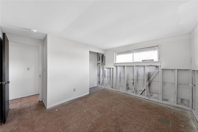 6051 Longford Road, Huber Heights, OH 45424