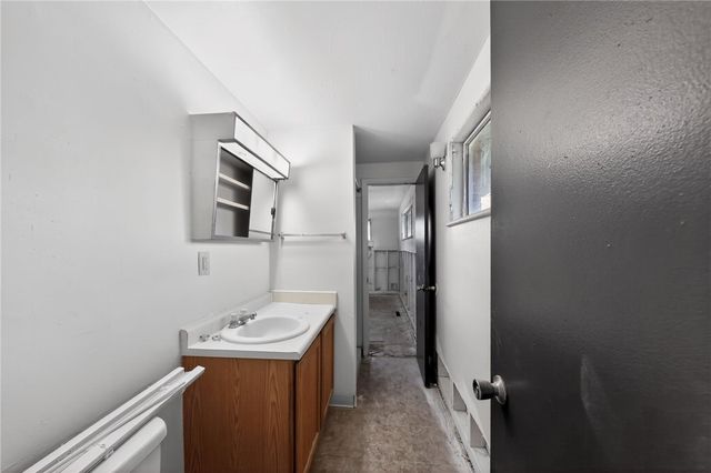 6051 Longford Road, Huber Heights, OH 45424