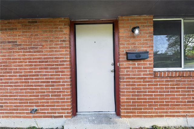 6051 Longford Road, Huber Heights, OH 45424