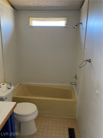 281 West Ellendale Street, Pahrump, NV 89048