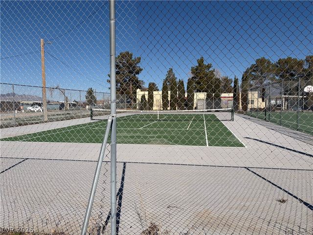 281 West Ellendale Street, Pahrump, NV 89048