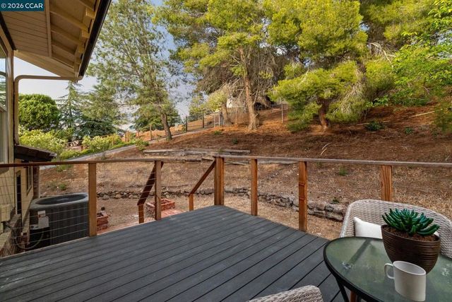 1011 Froyd Rd, Concord, CA 94521