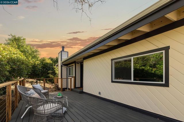 1011 Froyd Rd, Concord, CA 94521