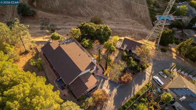 1011 Froyd Rd, Concord, CA 94521