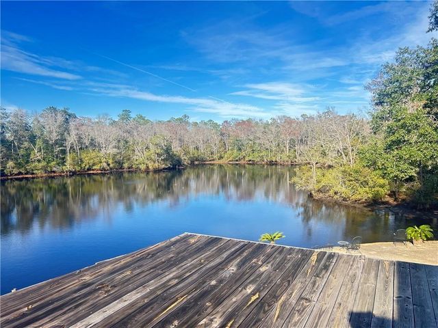 235 Baratara W Drive, Chickasaw, AL 36611