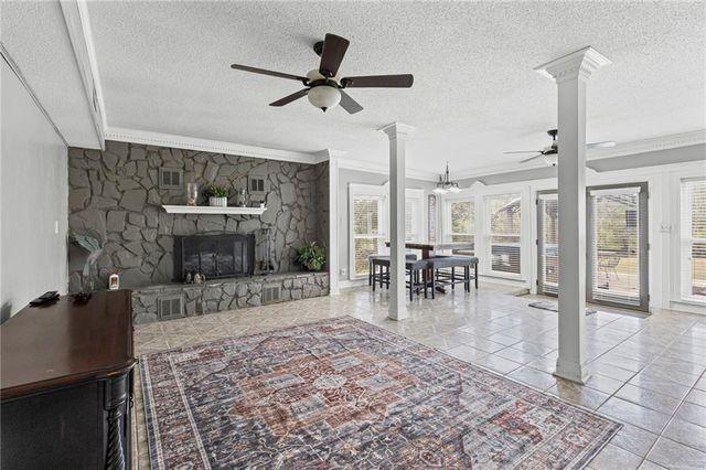 235 Baratara W Drive, Chickasaw, AL 36611