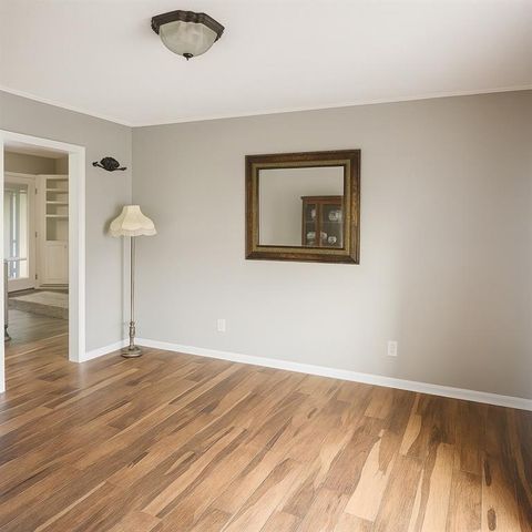 235 Baratara W Drive, Chickasaw, AL 36611