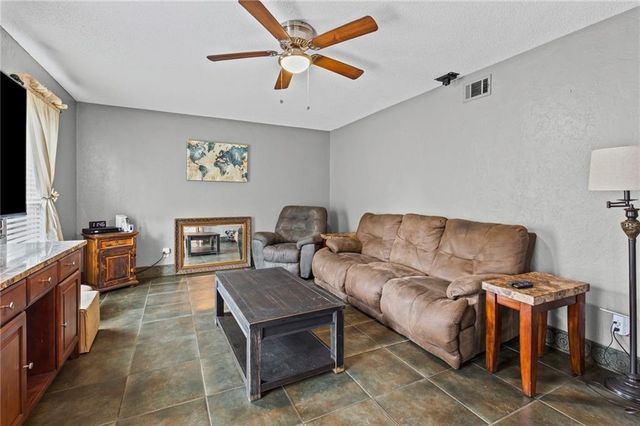 235 Baratara W Drive, Chickasaw, AL 36611