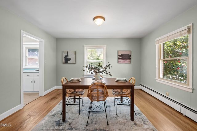 68 Oakwood Drive, Chapel Hill, NC 27517