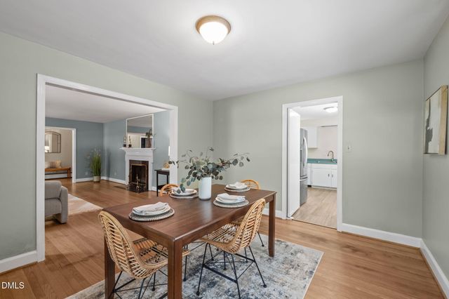 68 Oakwood Drive, Chapel Hill, NC 27517