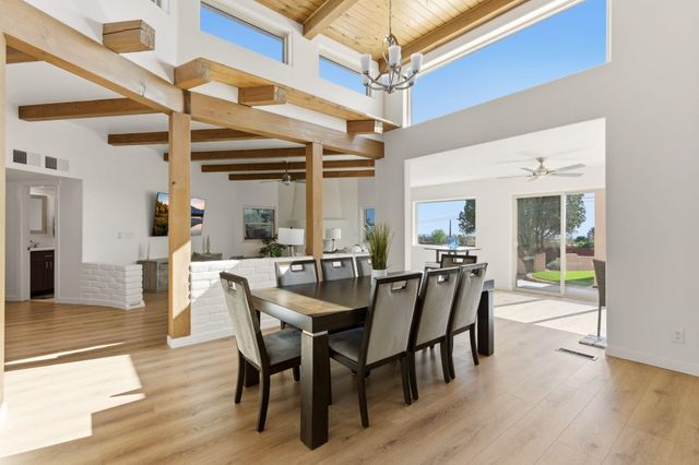 1724 Quail Run Court NE, Albuquerque, NM 87122