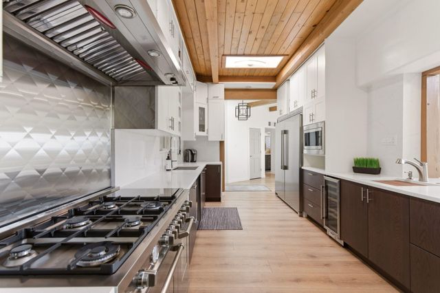 1724 Quail Run Court NE, Albuquerque, NM 87122