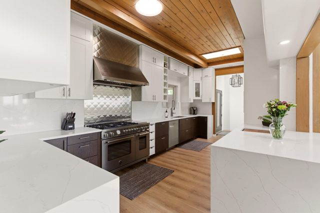 1724 Quail Run Court NE, Albuquerque, NM 87122