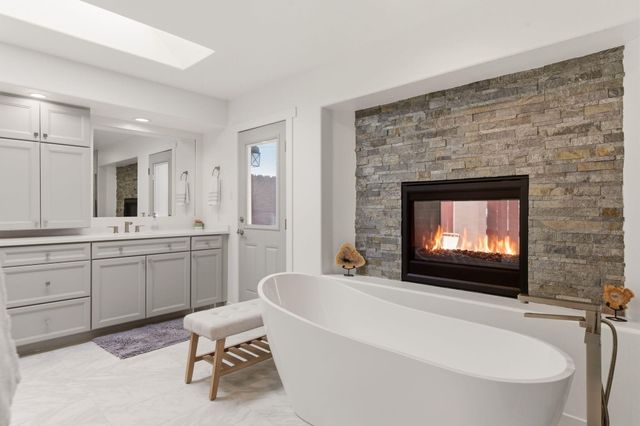 1724 Quail Run Court NE, Albuquerque, NM 87122