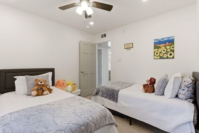 1724 Quail Run Court NE, Albuquerque, NM 87122